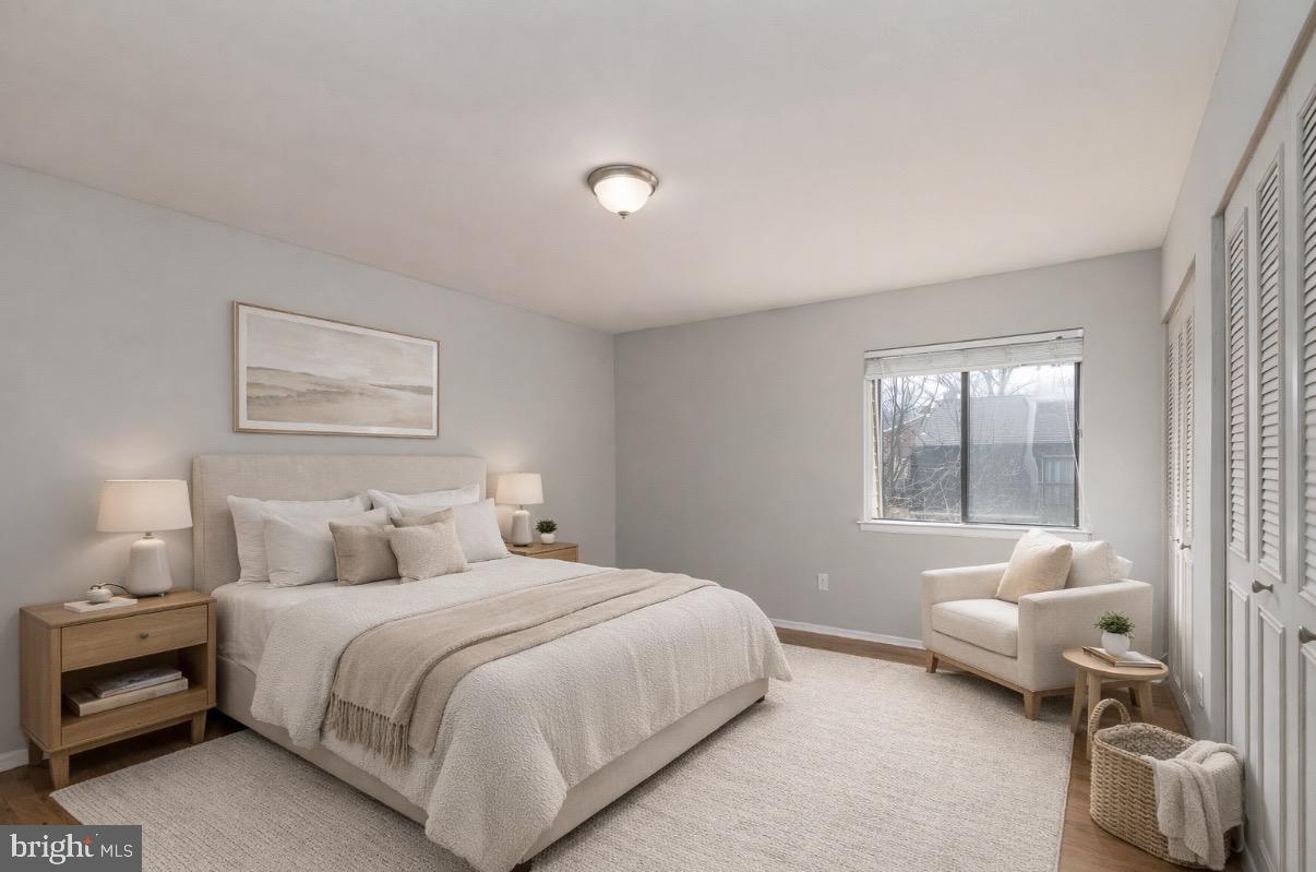 423 MEADOW WOODS LANE 310