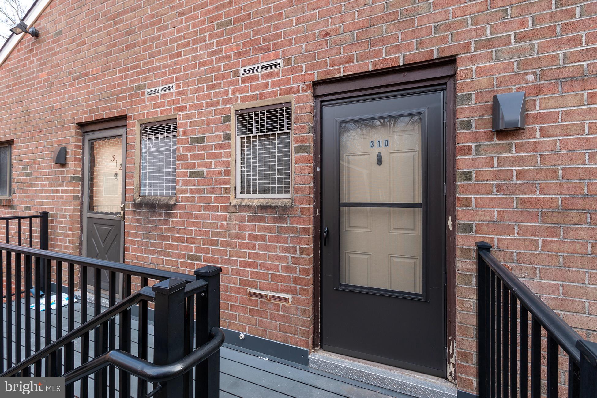 423 MEADOW WOODS LANE 310