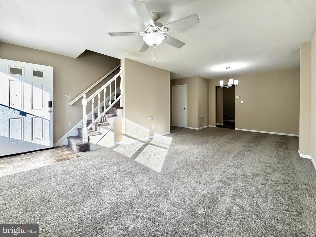173 PRIMROSE LANE