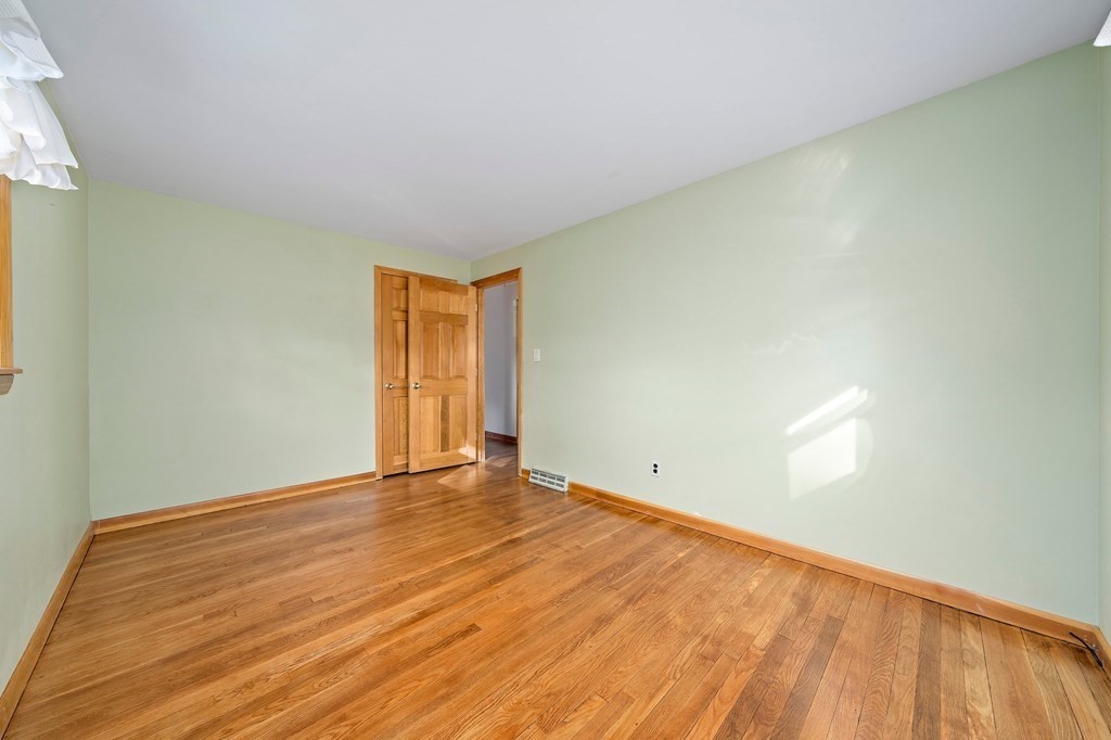 25 Berkshire Rd