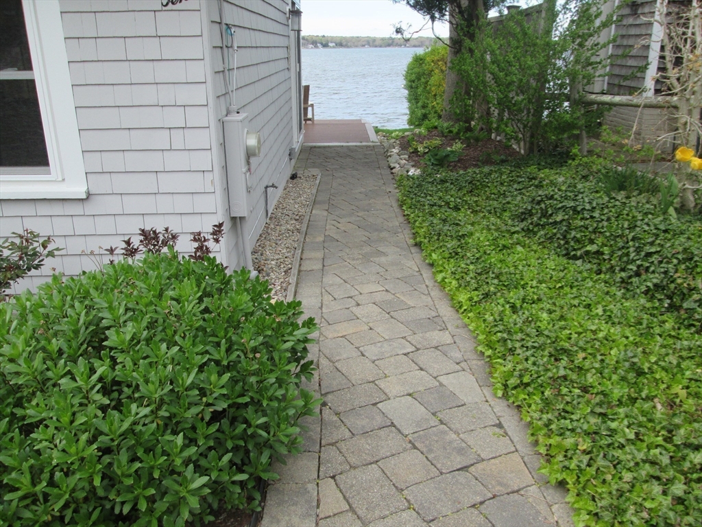 10 Shore Drive (Oceanfront)