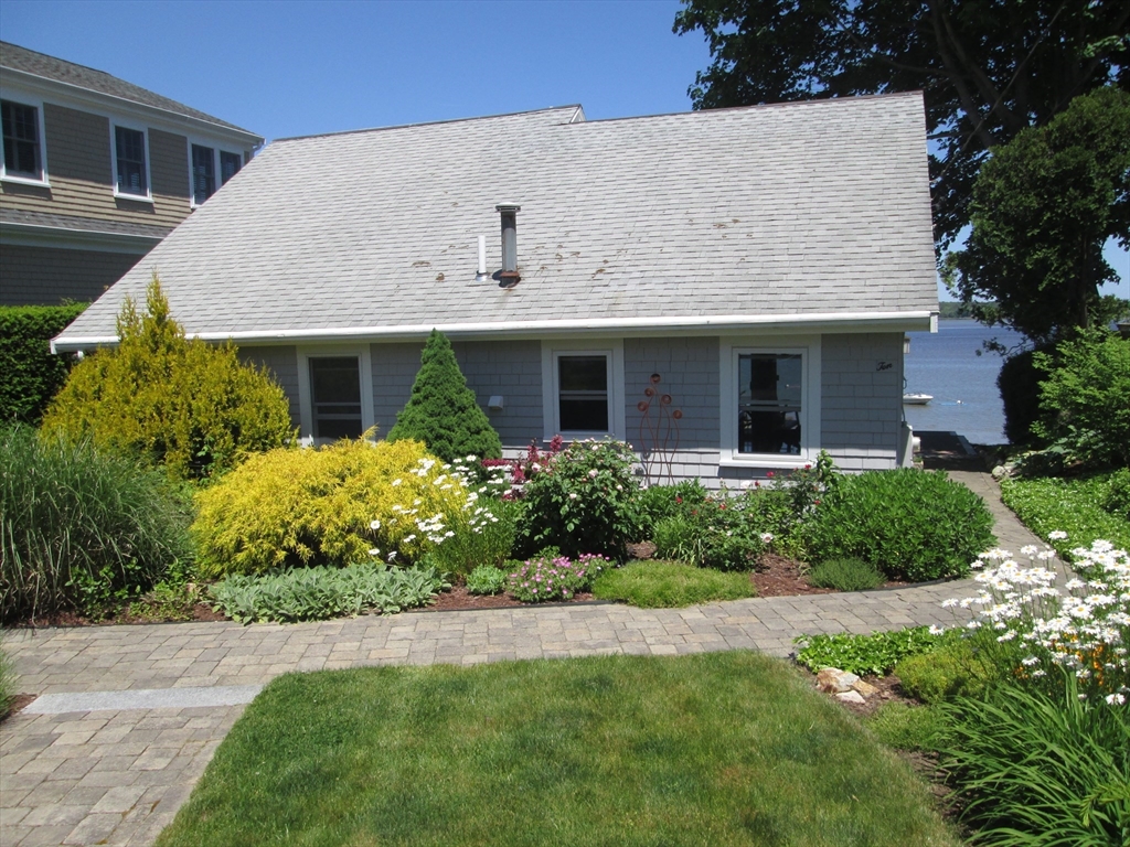 10 Shore Drive (Oceanfront)