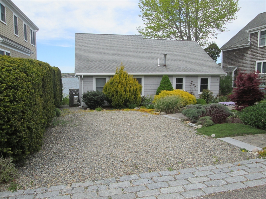 10 Shore Drive (Oceanfront)