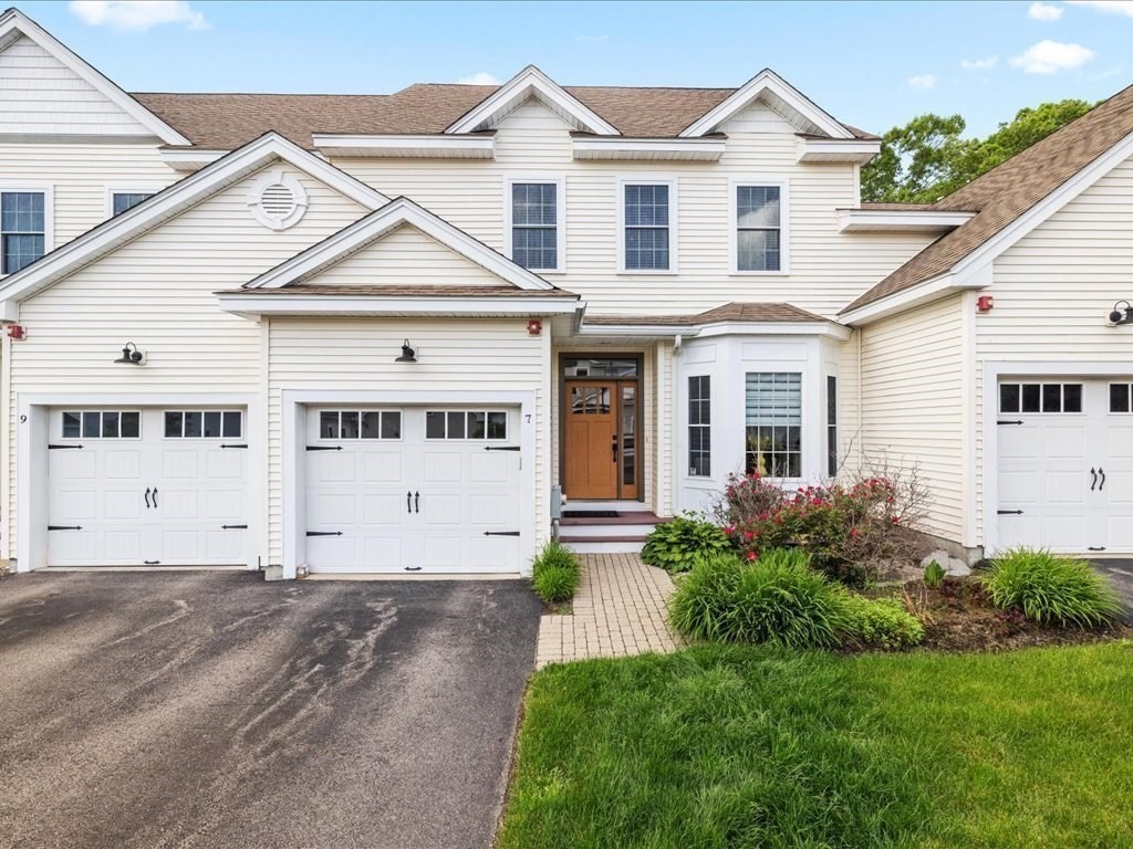 7 Garett Way # 7