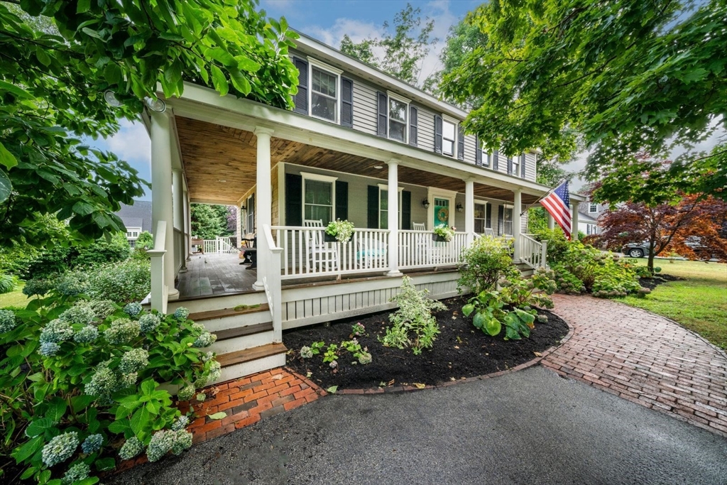 11 Sycamore Rd