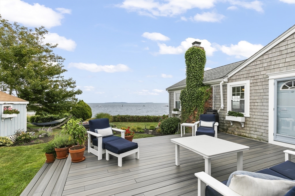 2 Braintree Ave.(Waterfront)
