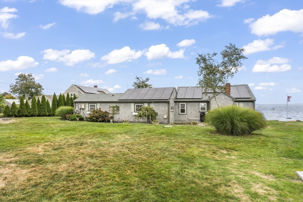 2 Braintree Ave.(Waterfront)