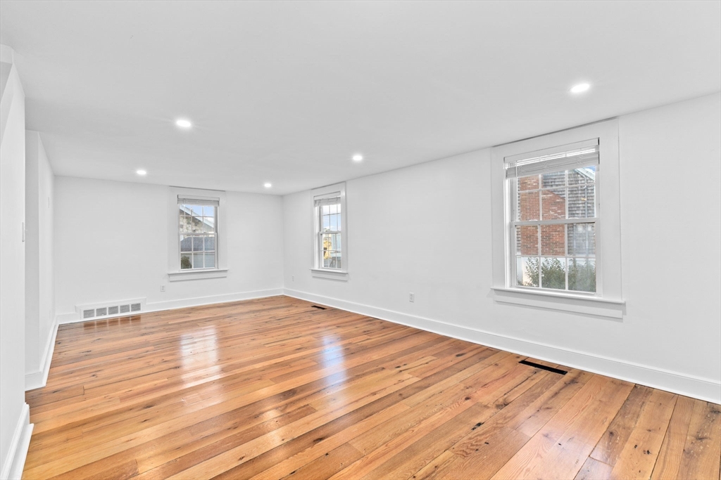 85 Scituate Ave