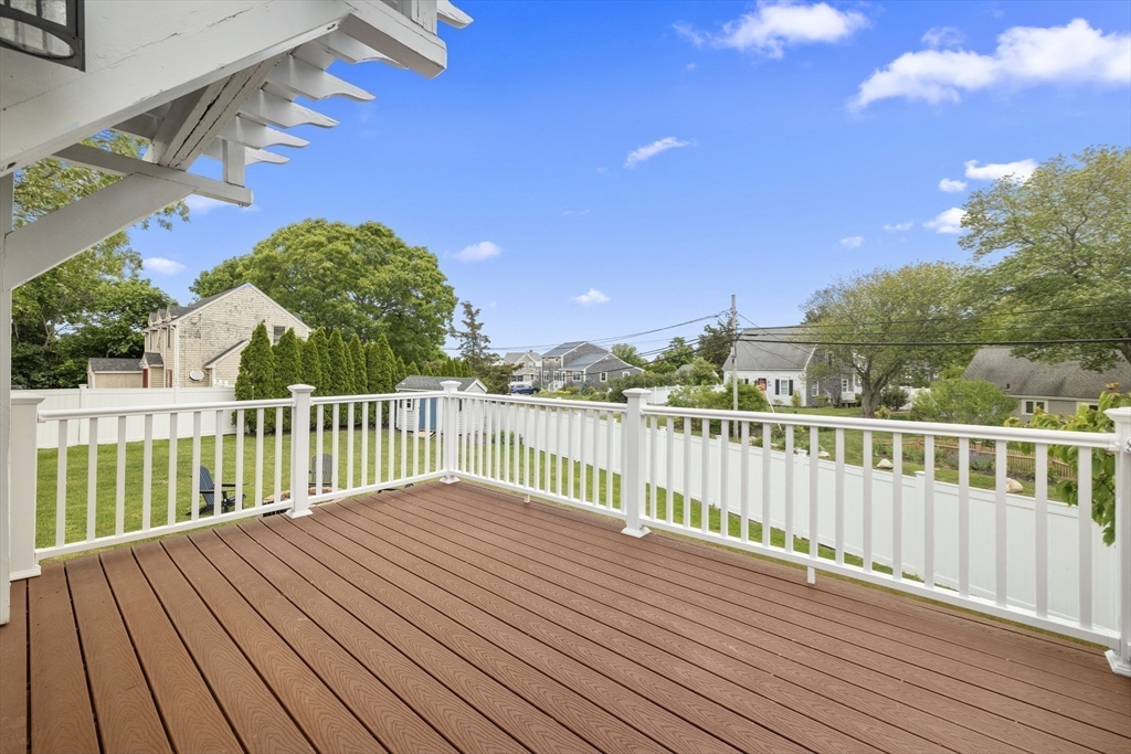 1137 Ferry Street