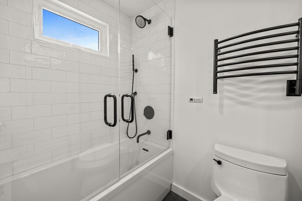 1137 Ferry Street