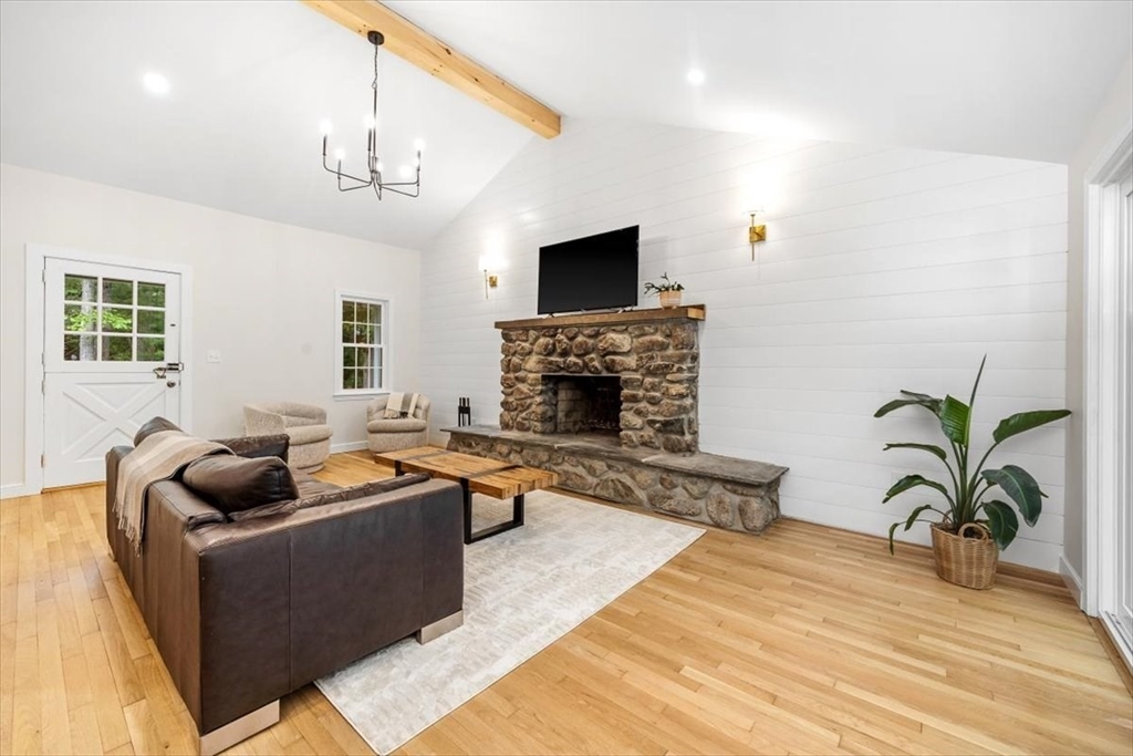 98 Old Forge Rd
