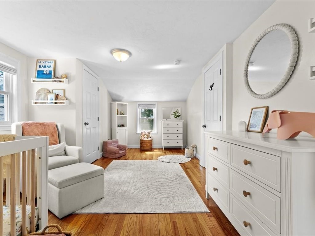 17 Clifton Ave