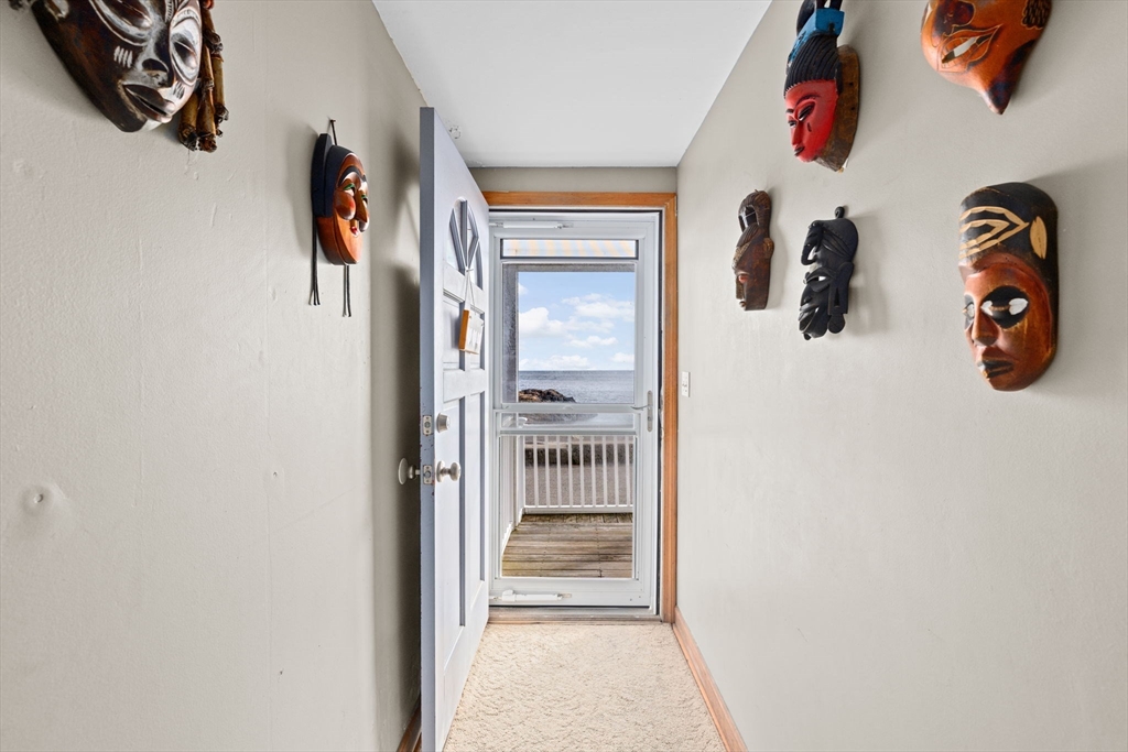 151 Glades Rd