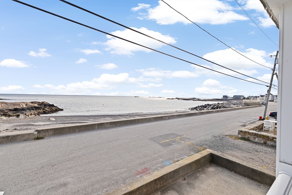 151 Glades Rd