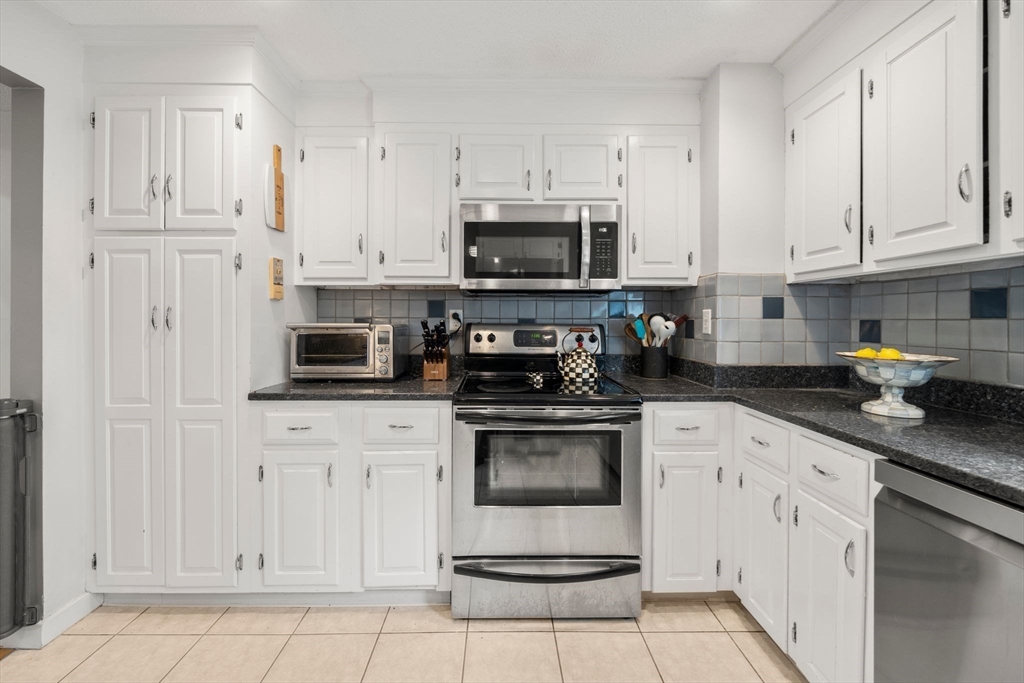 32 Trout Farm Ln # 32