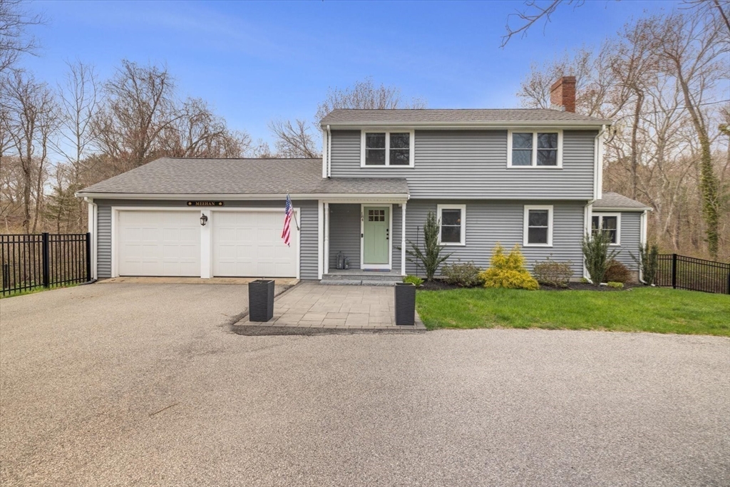 184 Booth Hill Rd