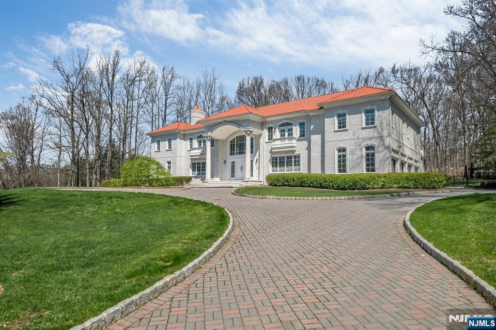 11 Alford Drive