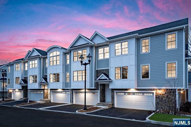 110 Mason Court 2G