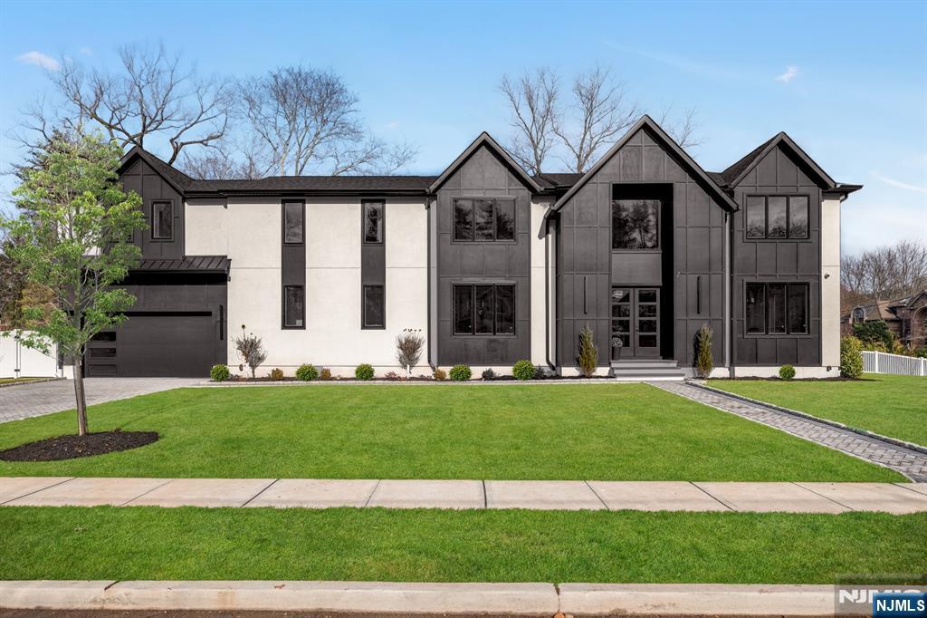 75 Susan Drive