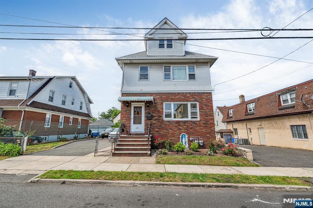 113 Wood Street