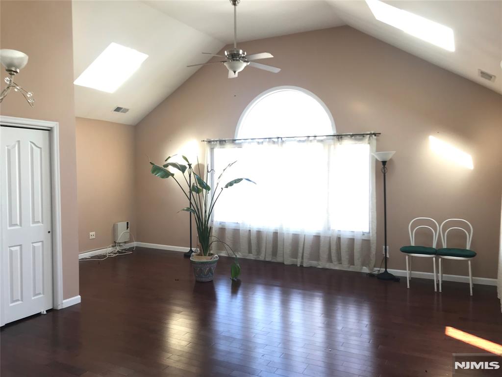 410 Lafayette Avenue 2