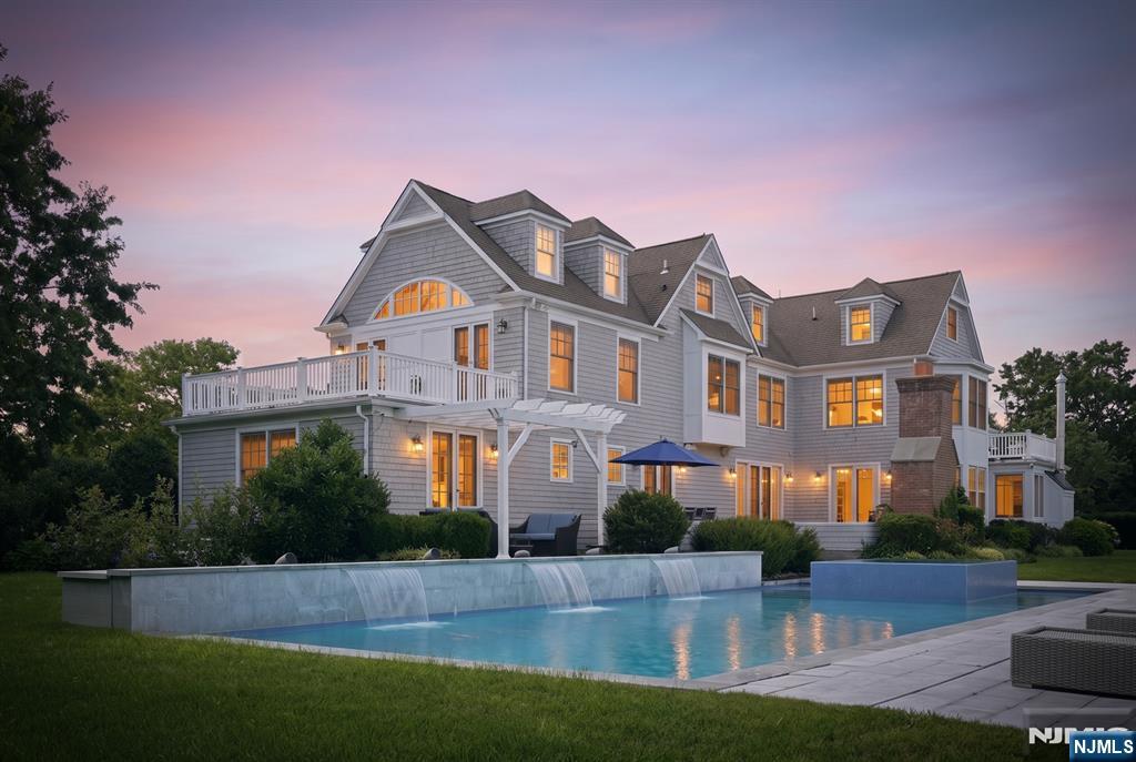 13 Rivers Edge Drive