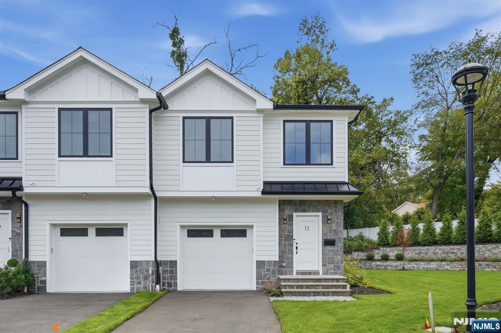 11 Fey Place
