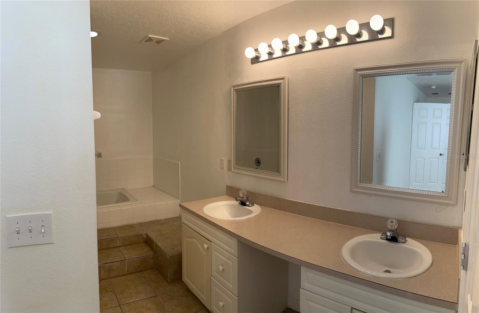 317 COCONUT PALM WAY