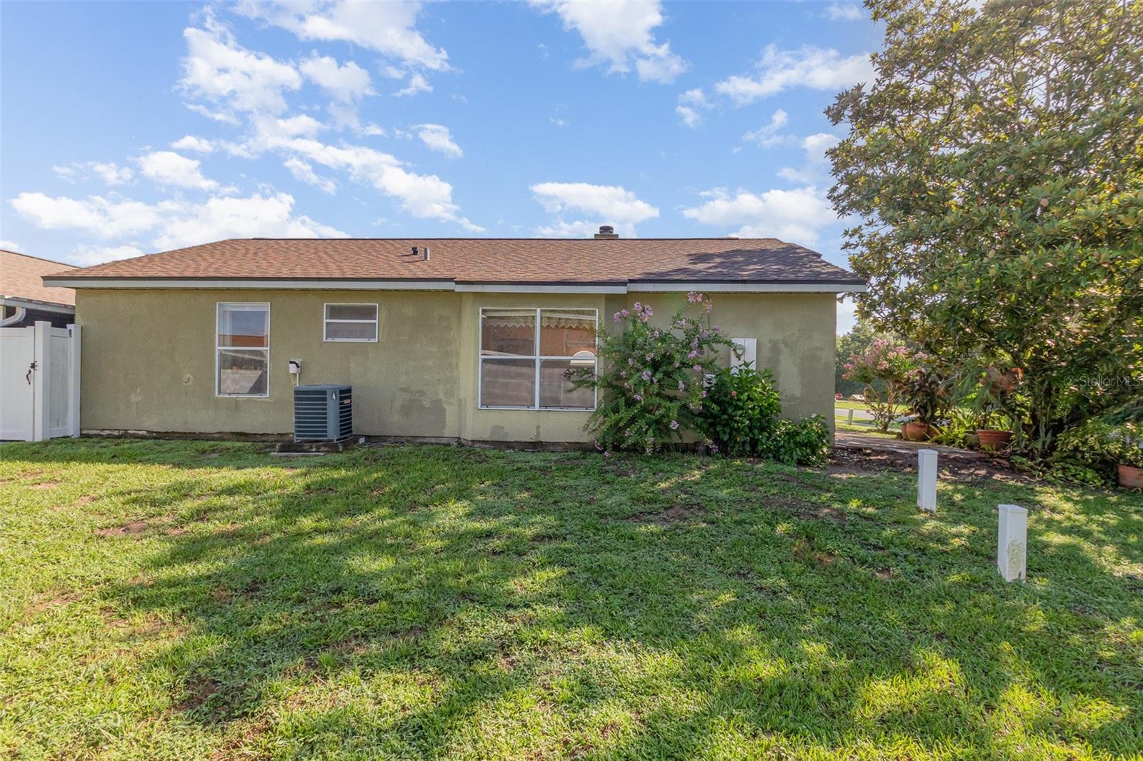 435 HORIZON DR