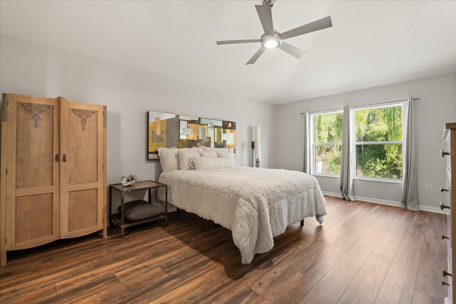 3641 BRISTOL COVE LN