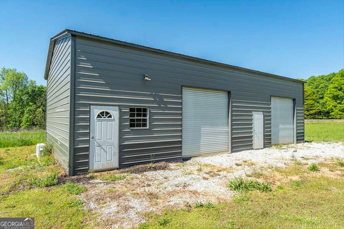 220 Highway 172