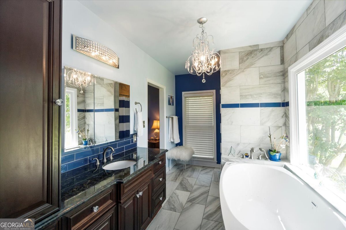 2638 Arnold Bottoms Road, Colber4t