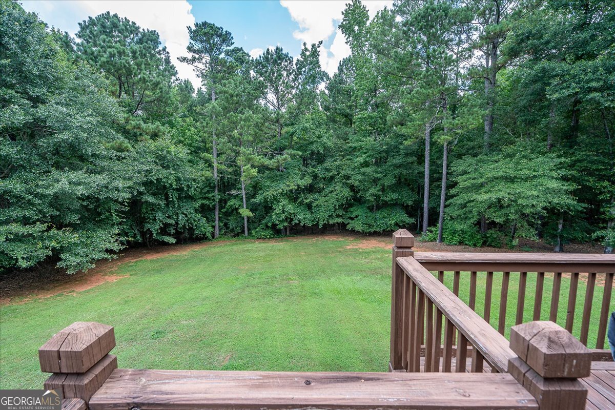 1200 Mallard Lake Drive