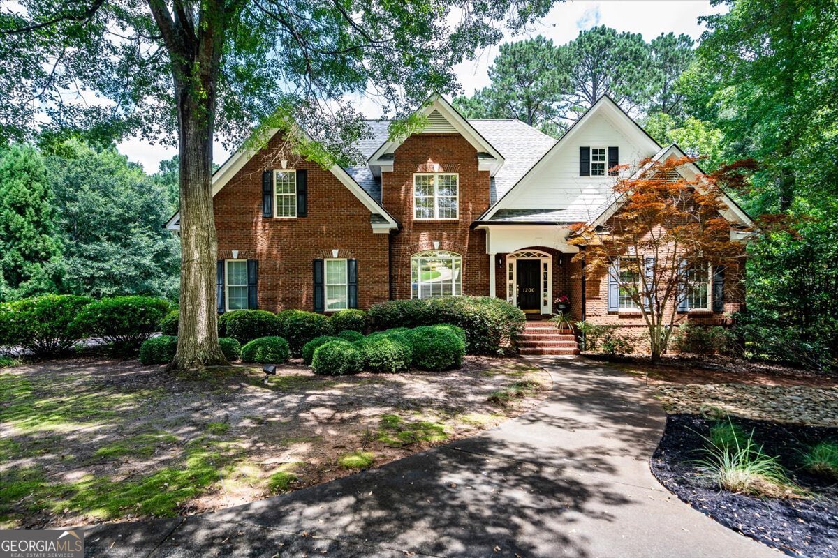 1200 Mallard Lake Drive