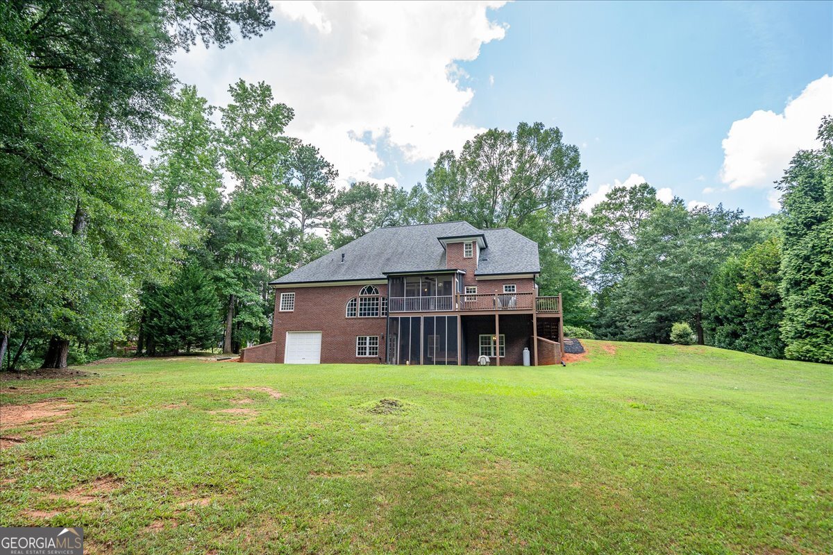 1200 Mallard Lake Drive