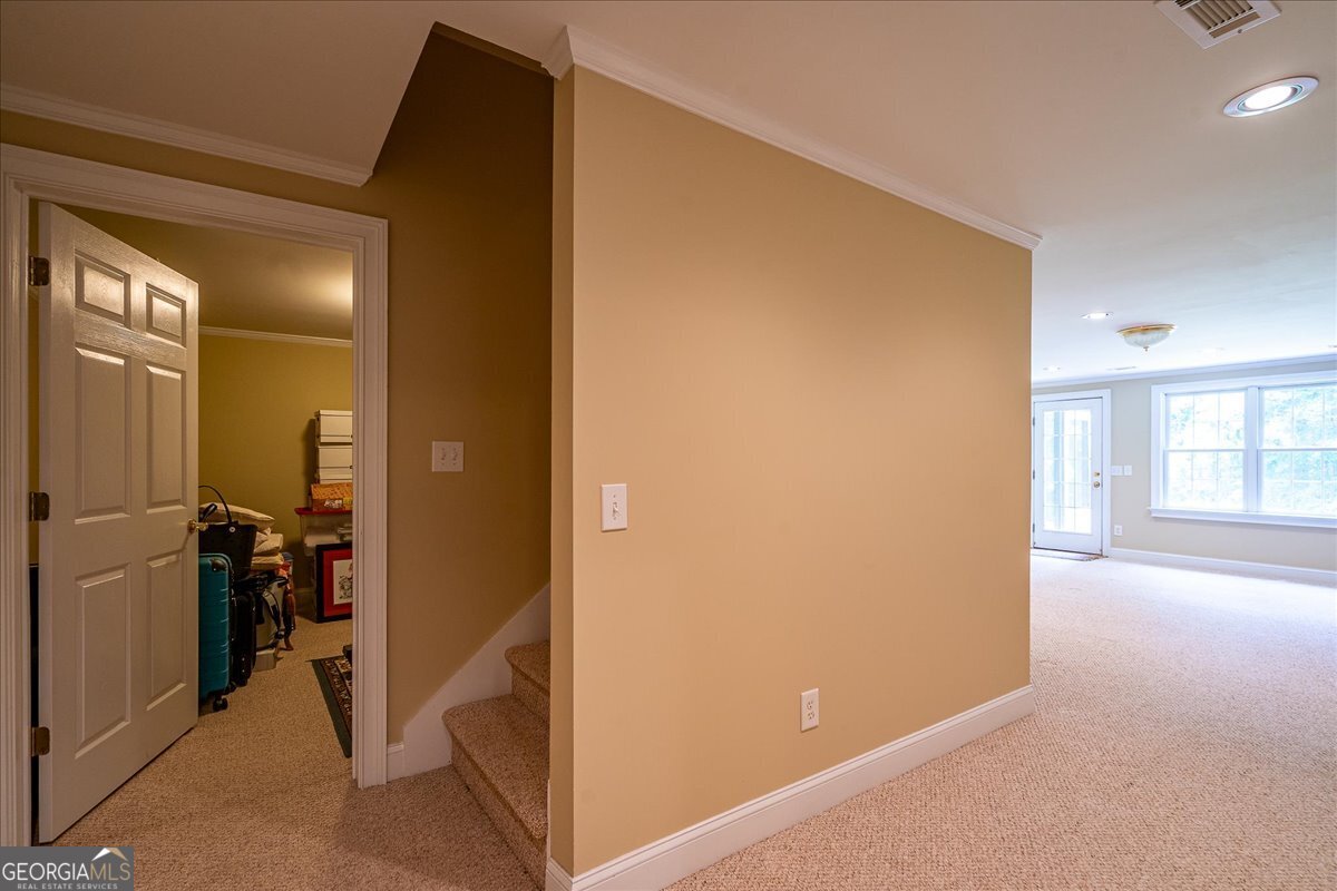 1200 Mallard Lake Drive