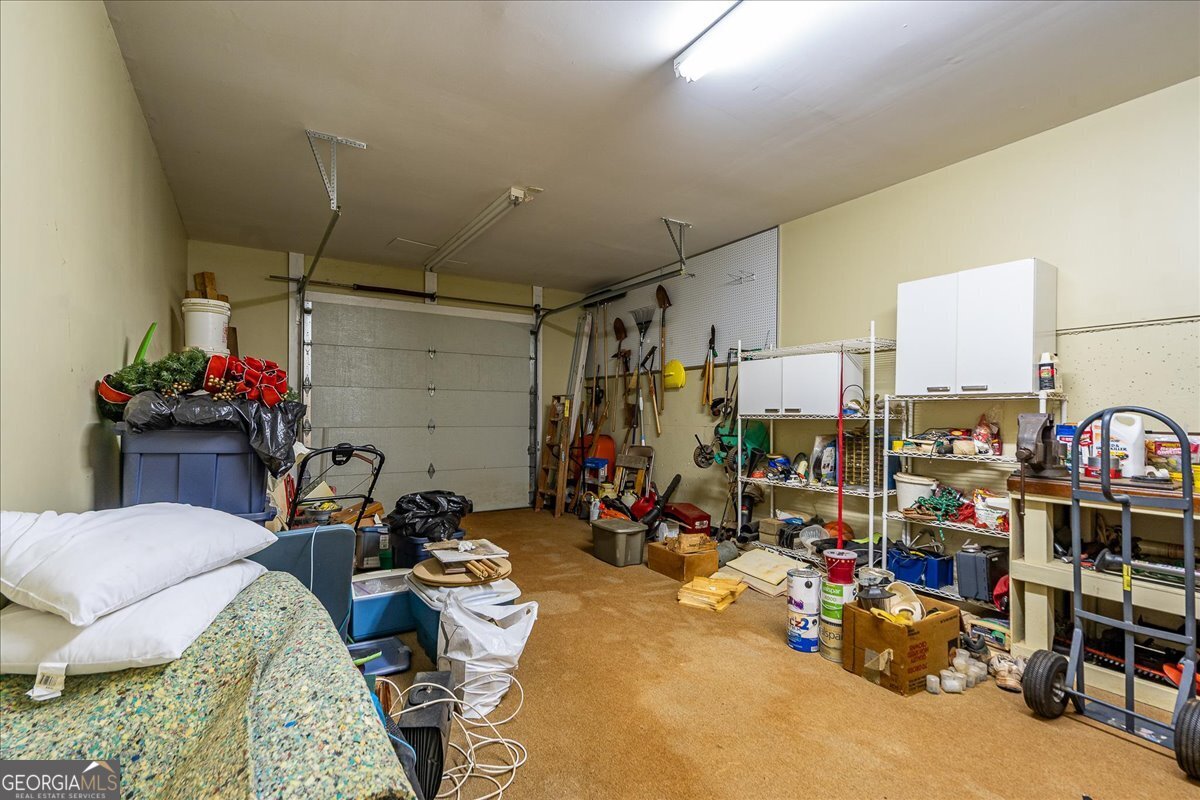 1200 Mallard Lake Drive