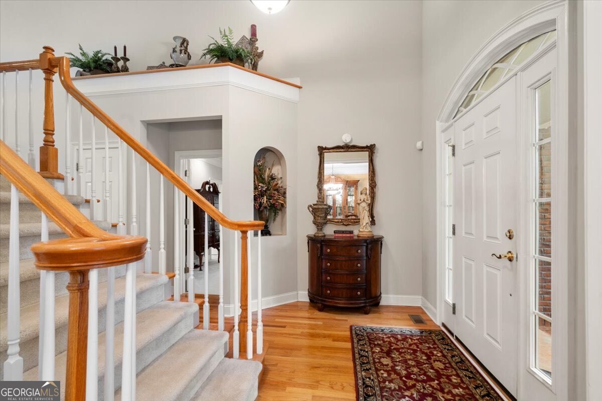 1200 Mallard Lake Drive