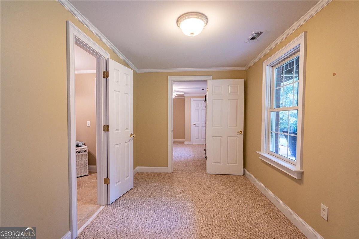 1200 Mallard Lake Drive