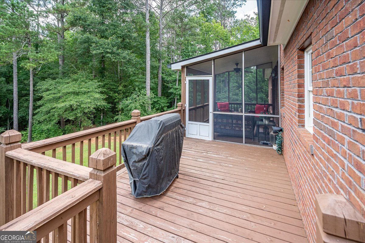 1200 Mallard Lake Drive