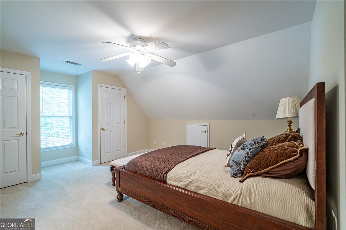 1200 Mallard Lake Drive