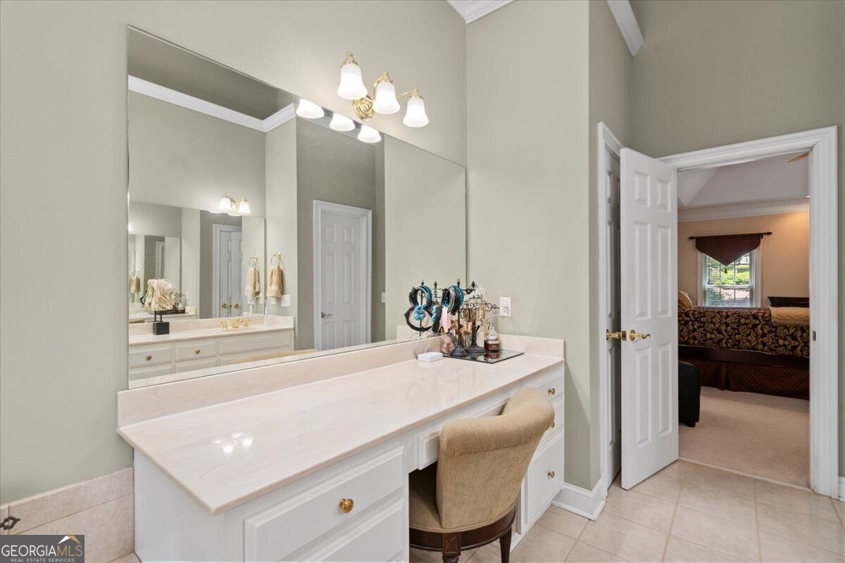 1200 Mallard Lake Drive
