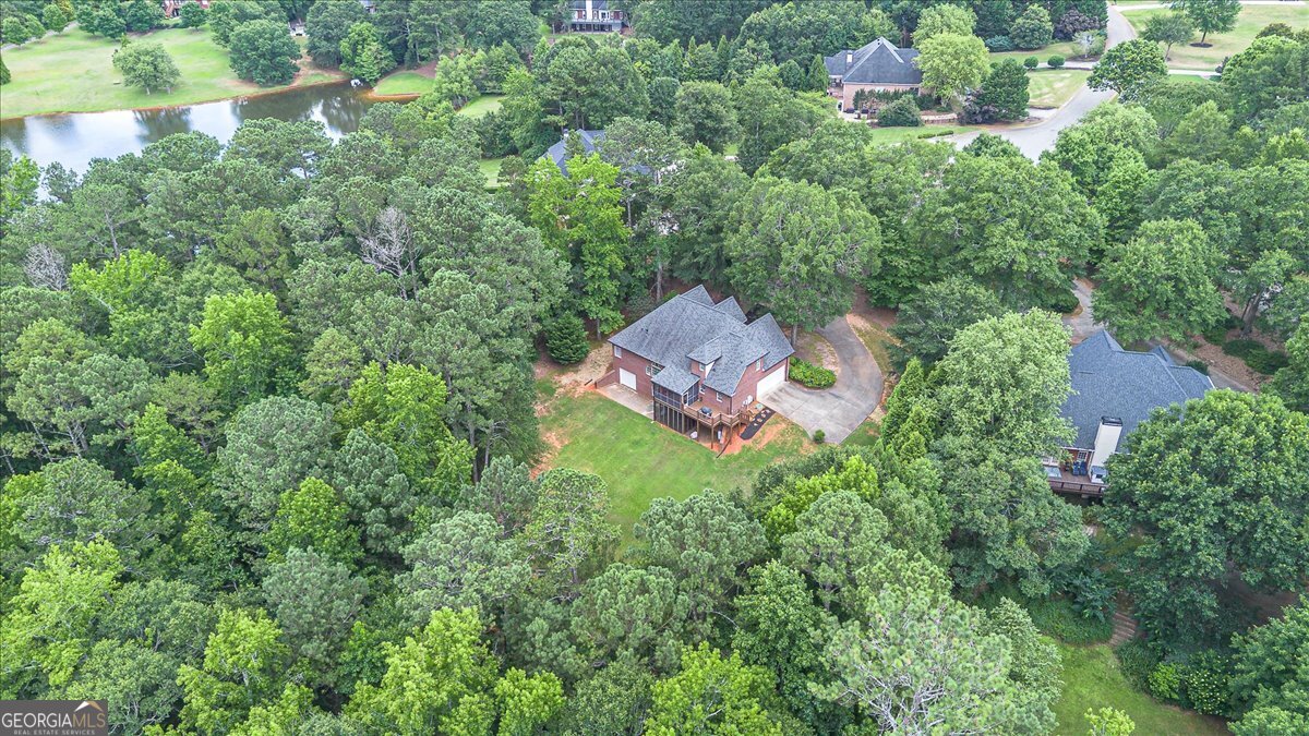 1200 Mallard Lake Drive