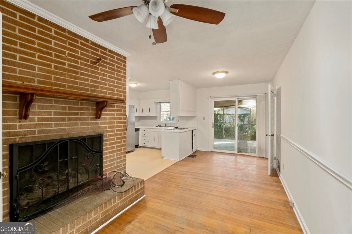 789 Glenn Carrie Road