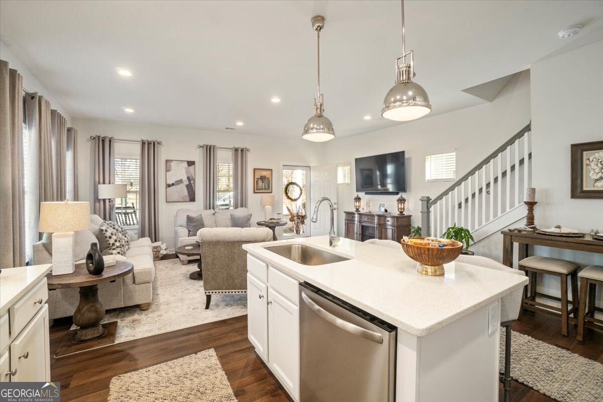 353 Samuel Clemens Way