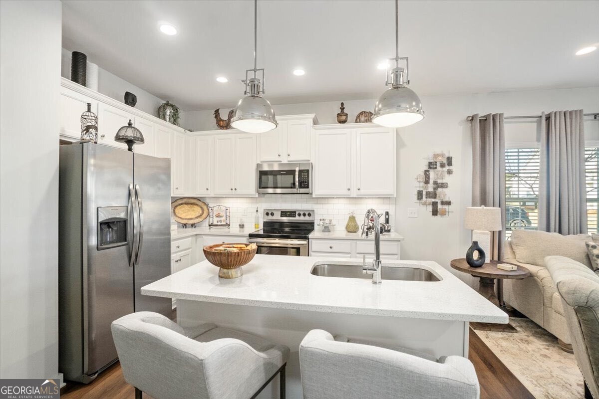 353 Samuel Clemens Way