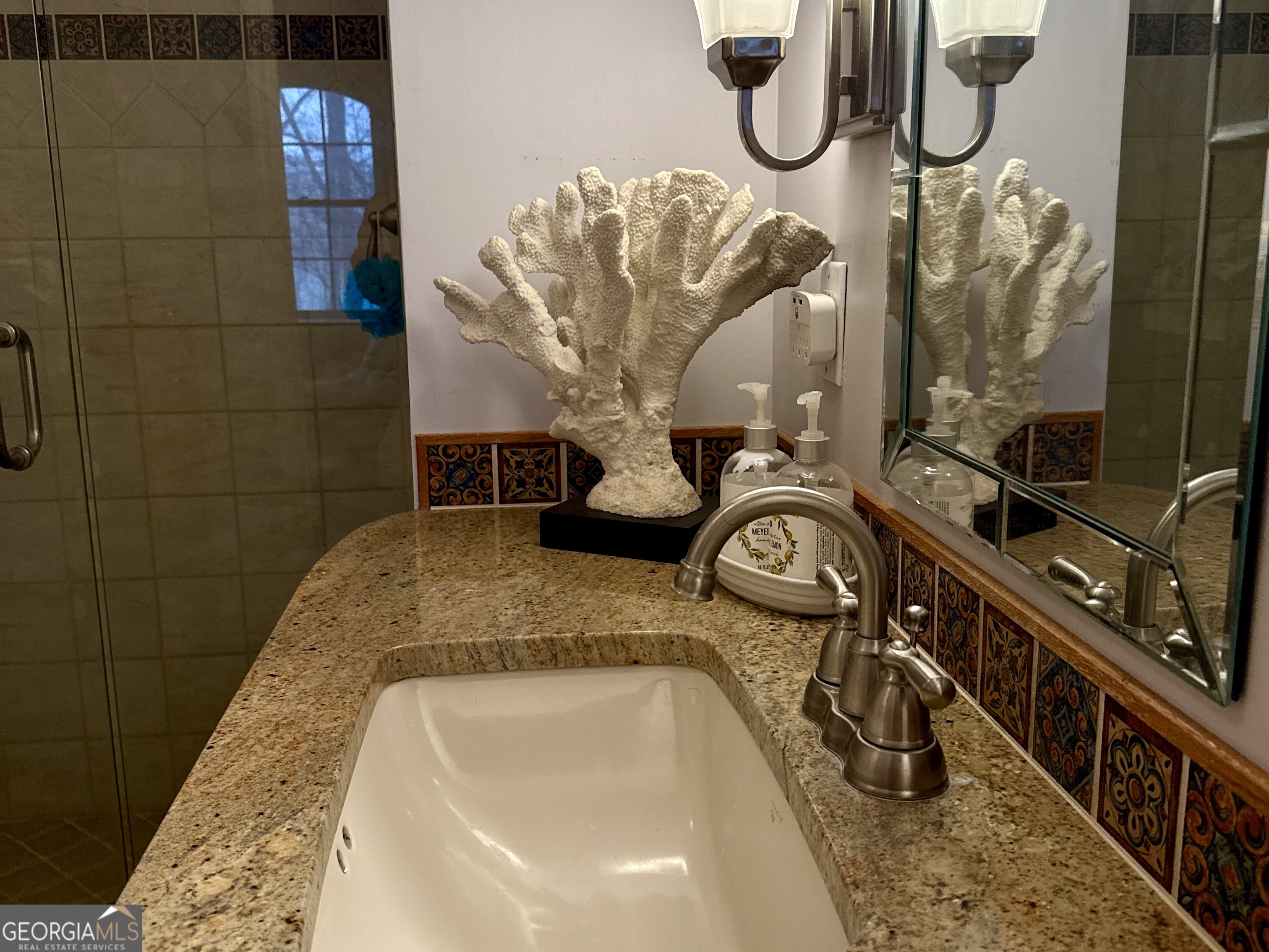 919 Arnold Bottoms Road