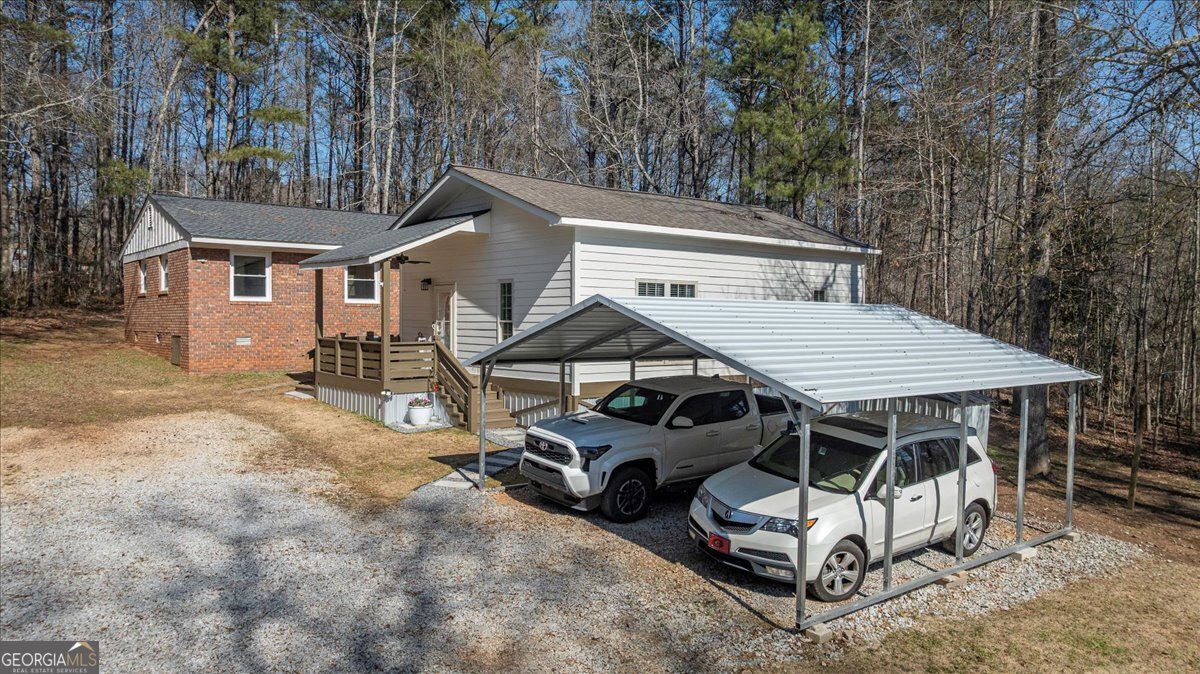 102 Beaverdam Creek Road