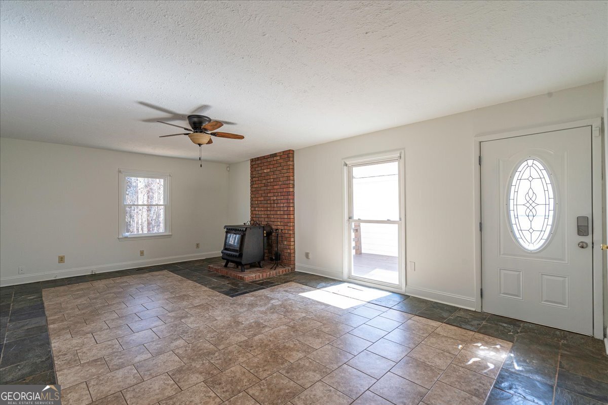 102 Beaverdam Creek Road