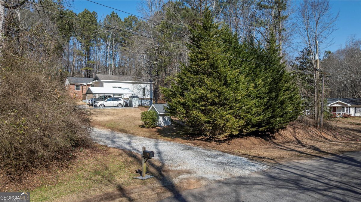 102 Beaverdam Creek Road
